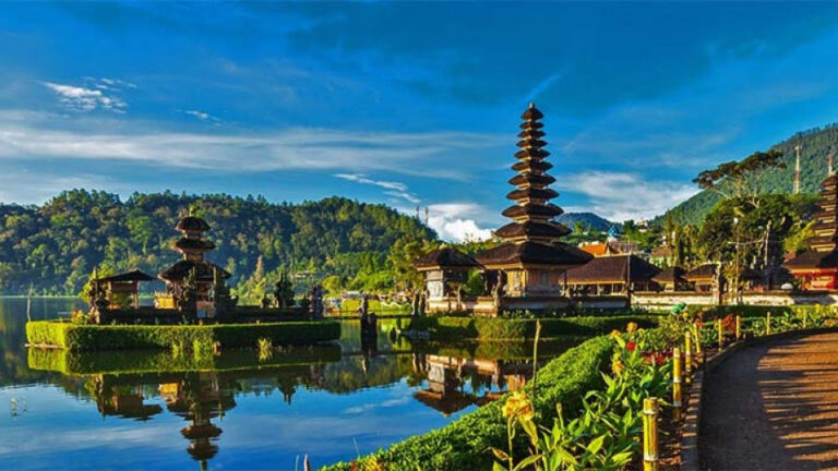 pulau-dewata-bali-dinobatkan-jadi-destinasi-populer-kedua-di-dunia_1674637540