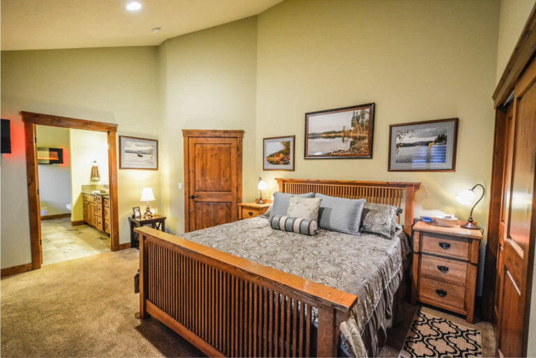 Hotel Breakers Room Types – Your Complete Booking Guide for Cedar Point’s Iconic Resort